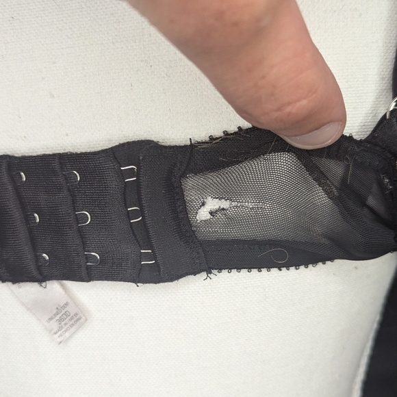 Victoria's secret mesh bralette size woman's 36DD - Picture 6 of 7